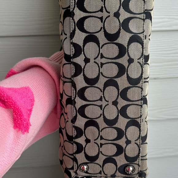 🖤 Coach Black Signature C Tote — Adjustable Straps + 🖤 - Picture 6 of 9